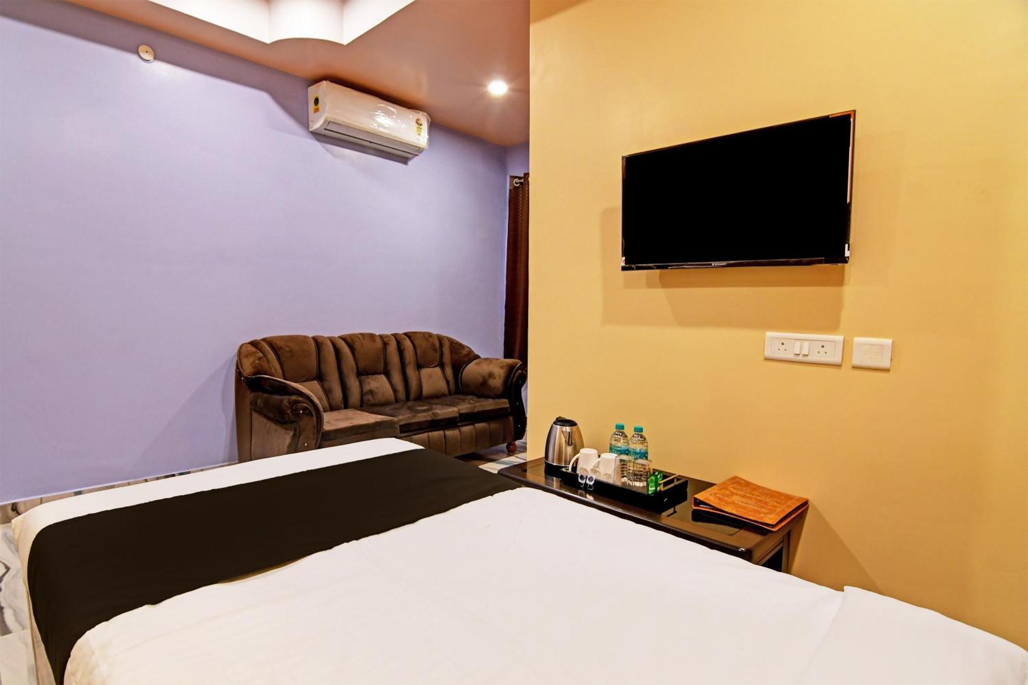 Super Collection O Mahal Hotel โกลกาตา ภายนอก รูปภาพ