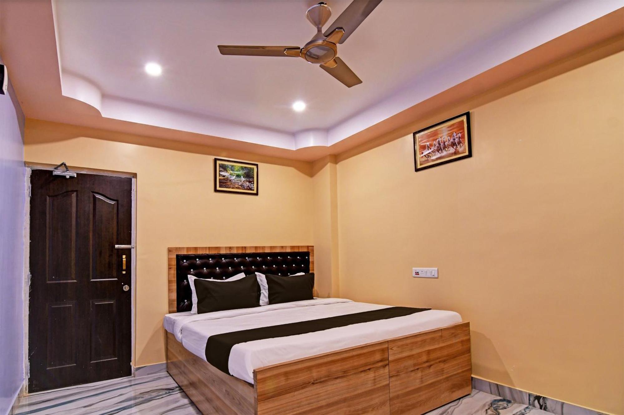 Super Collection O Mahal Hotel โกลกาตา ภายนอก รูปภาพ