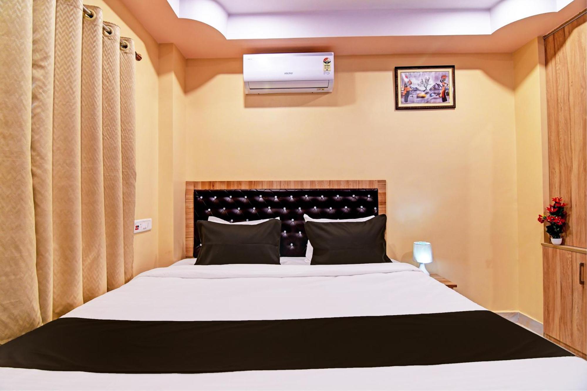 Super Collection O Mahal Hotel โกลกาตา ภายนอก รูปภาพ