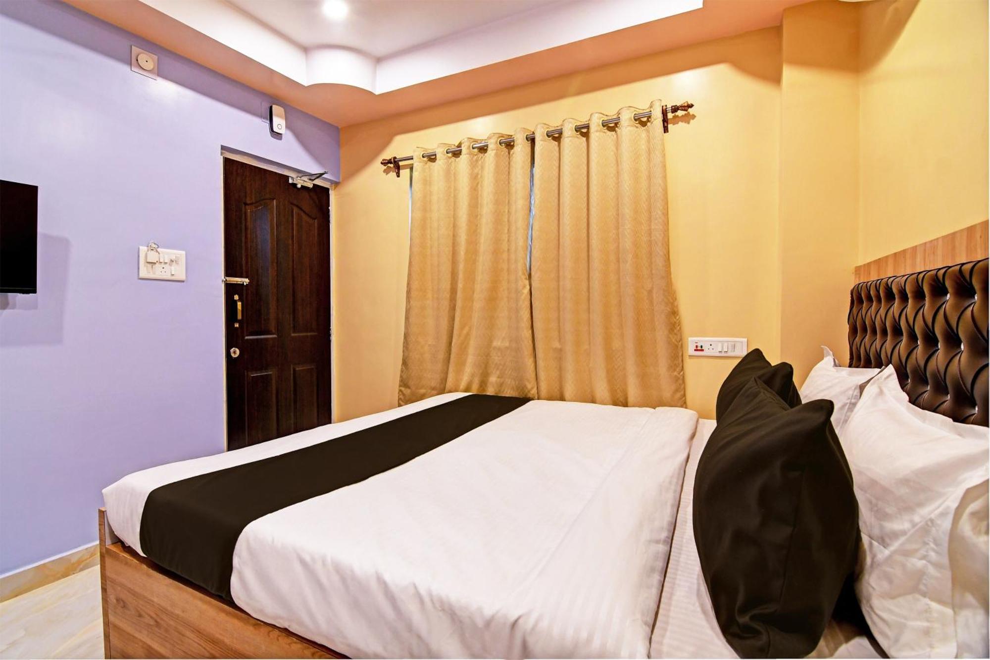 Super Collection O Mahal Hotel โกลกาตา ภายนอก รูปภาพ